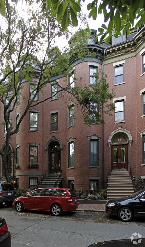Primary Photo - 20 Upton St