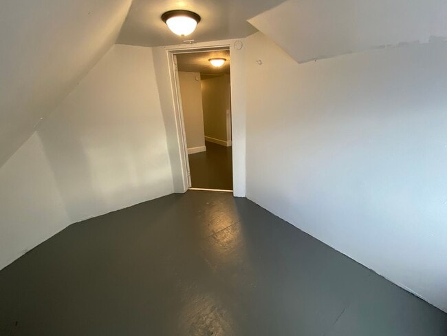 Foto del edificio - 1513 E Superior St