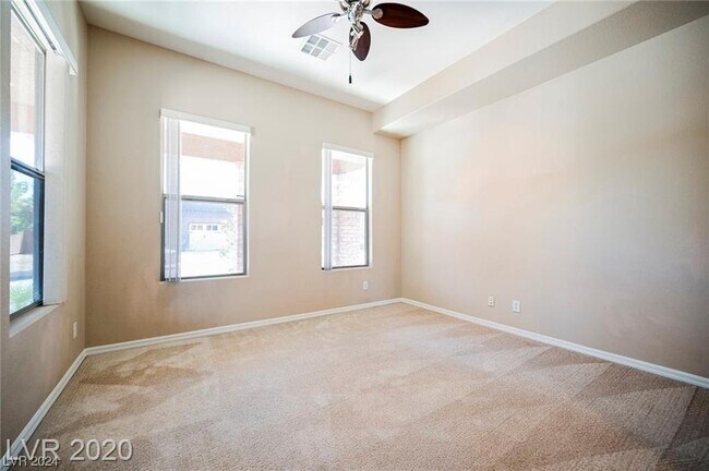 Building Photo - 1037 Via Canale Dr