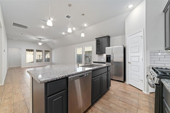 Building Photo - 20538 Laila Manor Ln