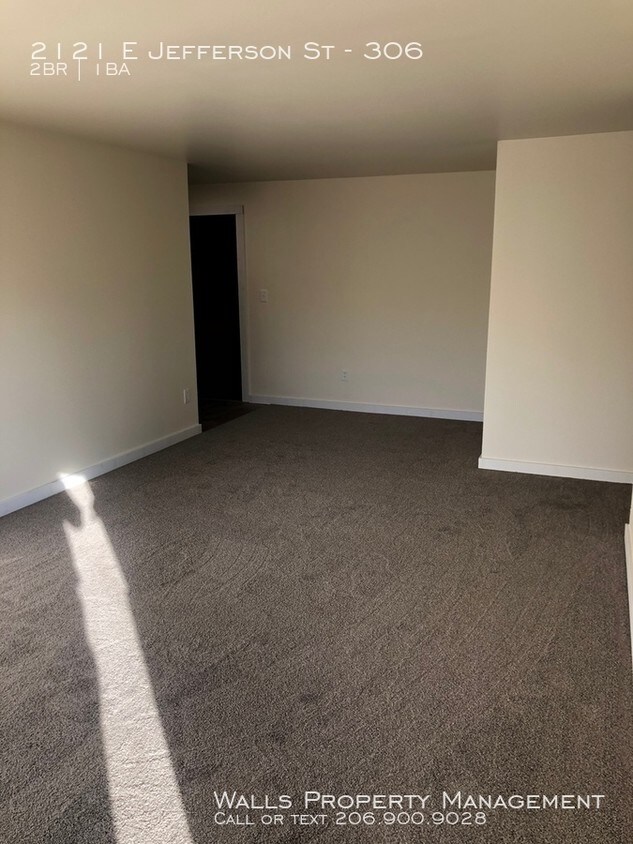 Foto principal - 2121 E Jefferson St