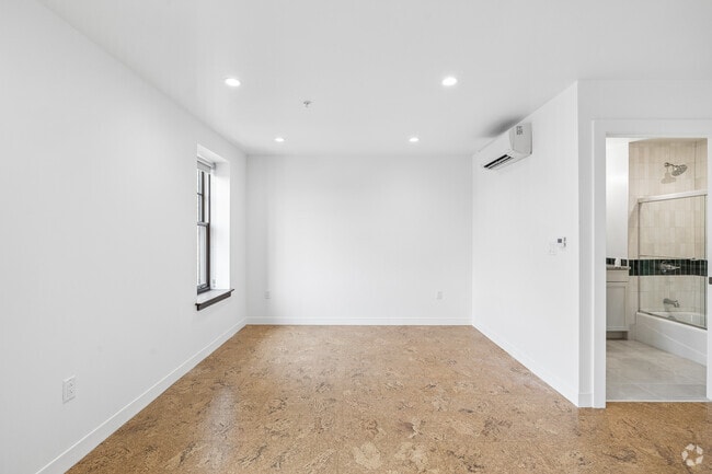 Studio - 530SF - Bedroom - The Harrison Building