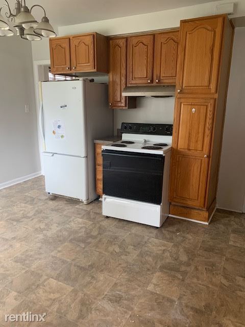 Foto del edificio - 2 br, 1.5 bath House - 26150 Pinehurst St