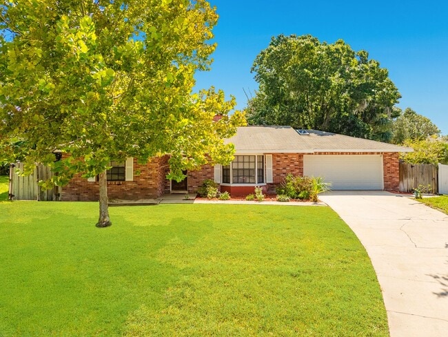Building Photo - Charming 3BR/2BA Single-Family Home in Por...