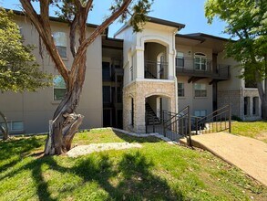 Building Photo - 6000 Shepherd Mountain Cove
