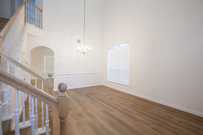 Building Photo - 4316 Hillshire Ct