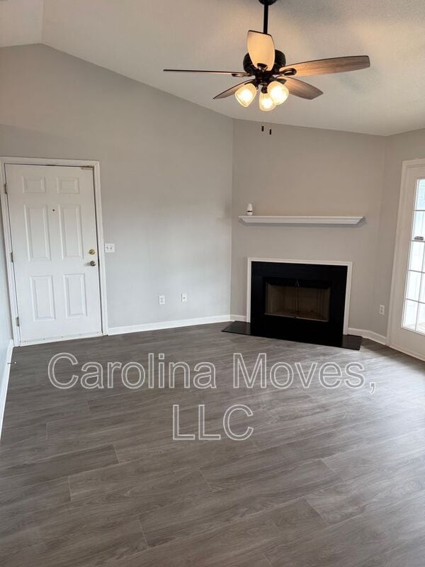 Building Photo - 107 Pelham Square Way