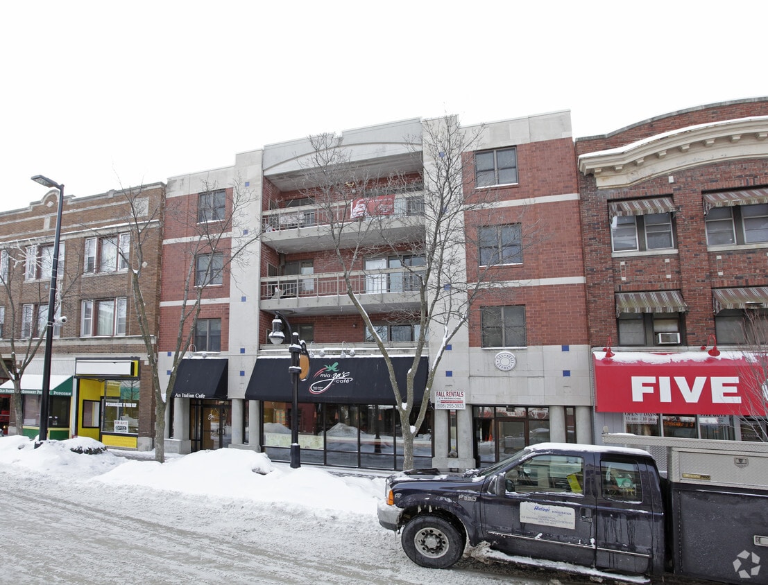 Building Photo - 515 State St