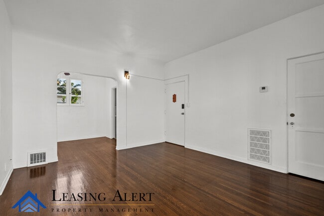 Building Photo - 8214 Norton Ave