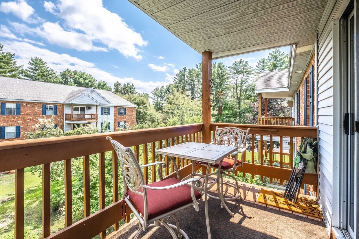 Pinewood Village Apartments in Concord, NH