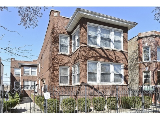 Foto principal - 4714 N Troy St