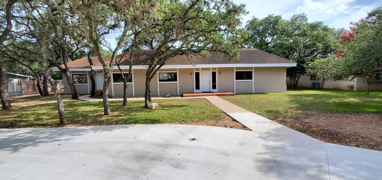 Primary Photo - 114 Donella Dr