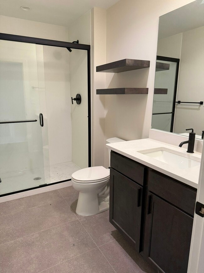 Foto del edificio - 106 E Erie St