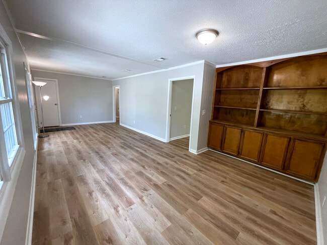 Foto del edificio - 129 El Ogden Dr