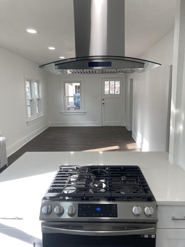 Foto del edificio - 3970 Winona Ct
