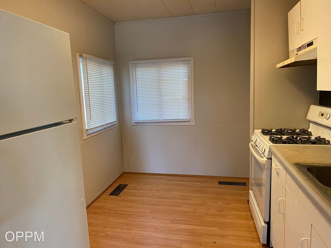 Primary Photo - 3 br, 1 bath House - 4006 Vinton St.