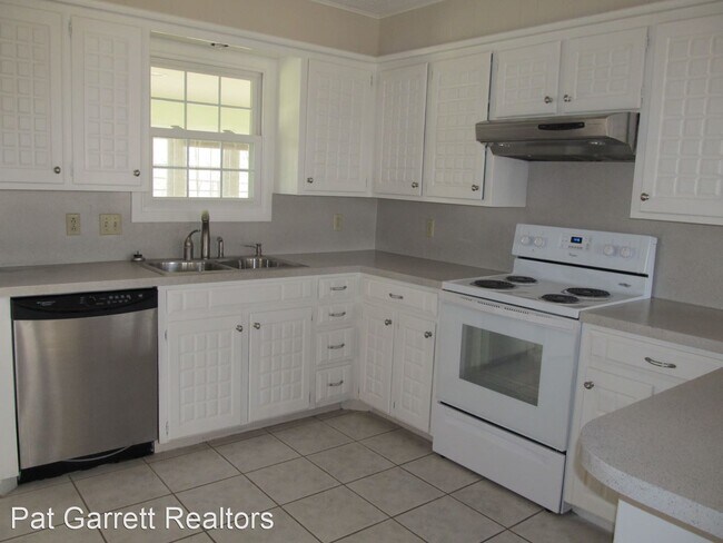 Foto del edificio - 3 br, 2 bath House - 5707 Richmond Avenue