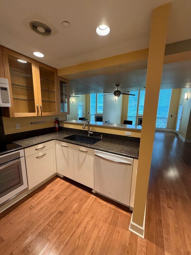 Foto del edificio - WONDERFUL COLUMBIA SHORES CONDO!