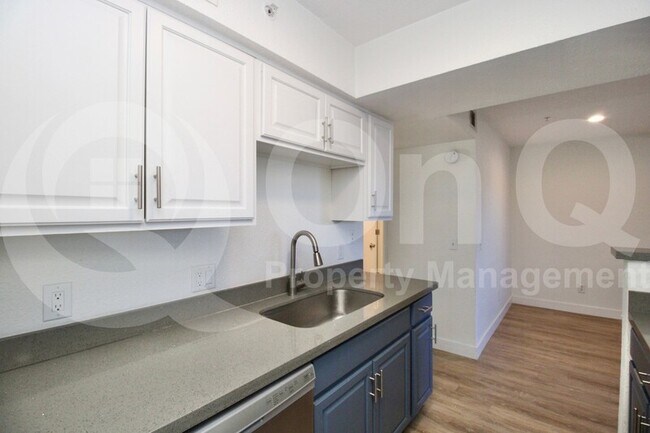 Foto del edificio - 4308 N Longview Ave