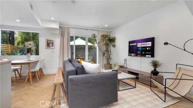 Foto del edificio - 1347 Seward St