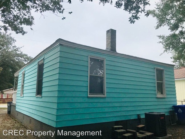 Building Photo - 3 br, 1 bath House - 2249 Bailey Drive
