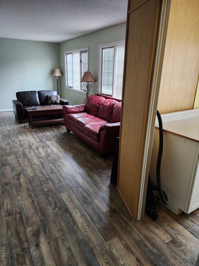 Foto del edificio - 1600 Woodland Way