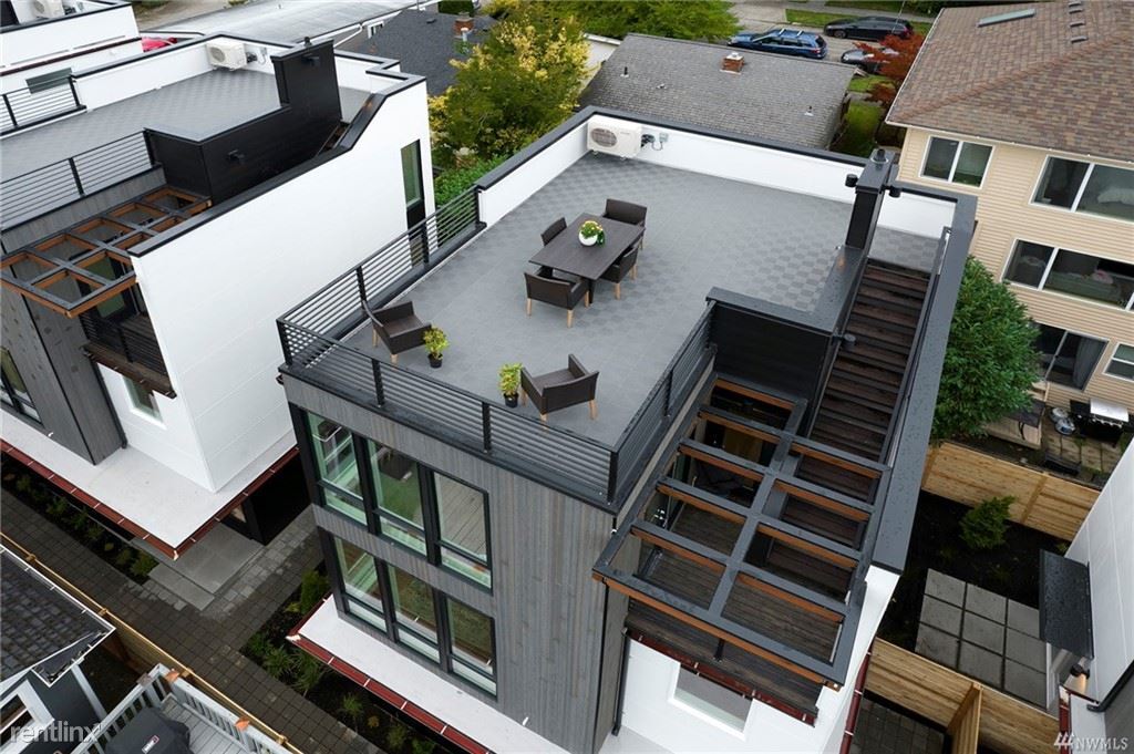 Foto principal - 3 br, 2 bath Townhome - 4226 Midvale Ave N...