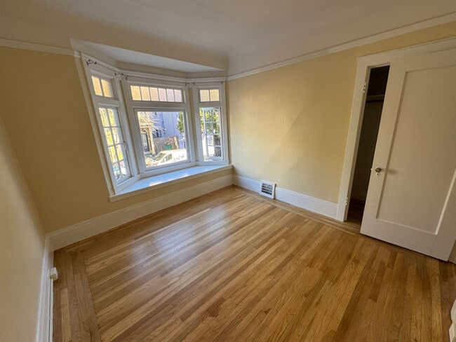 Building Photo - 3465 22nd St