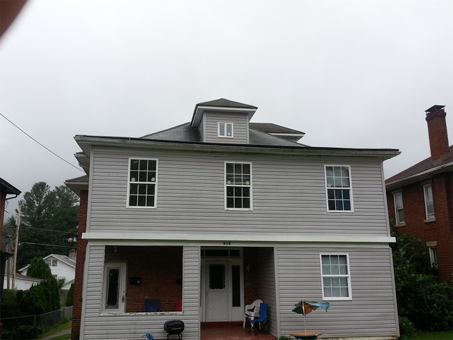 Foto del edificio - 413 Frederick St