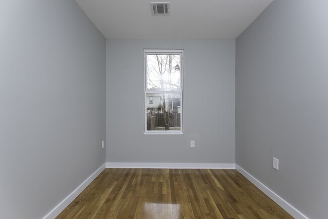 Foto del edificio - 8610 Newkirk Ave