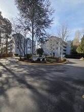 Building Photo - 6125 NE 175th St