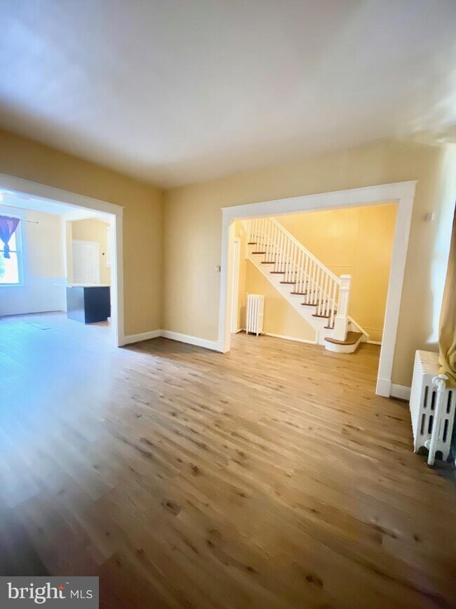 Foto del edificio - 4009 W Cold Spring Ln