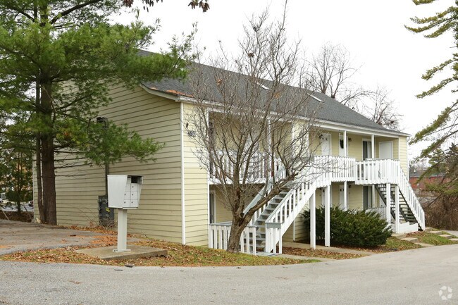 Building Photo - Brownsboro Terrace Condominiums