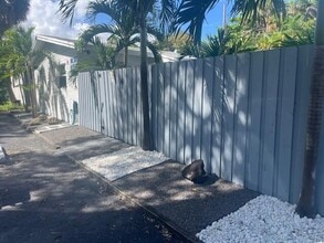 Building Photo - 265 NW 32nd St