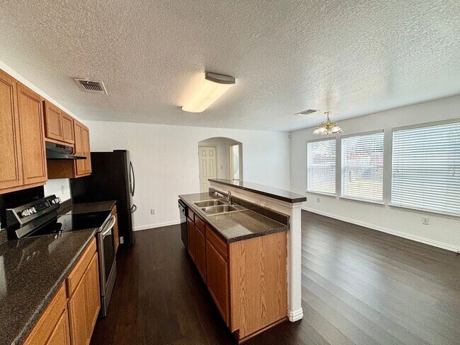 Building Photo - 8618 Canvas Back