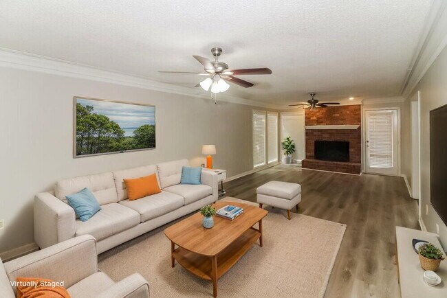 Foto del edificio - 269 Locust Grove Dr