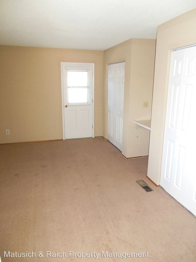 Building Photo - 152 Belwood Ct