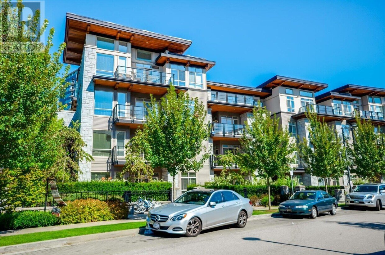Photo principale - 5777-5777 Birney Ave