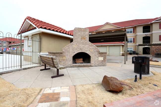 Building Photo - Stone Creek Ranch