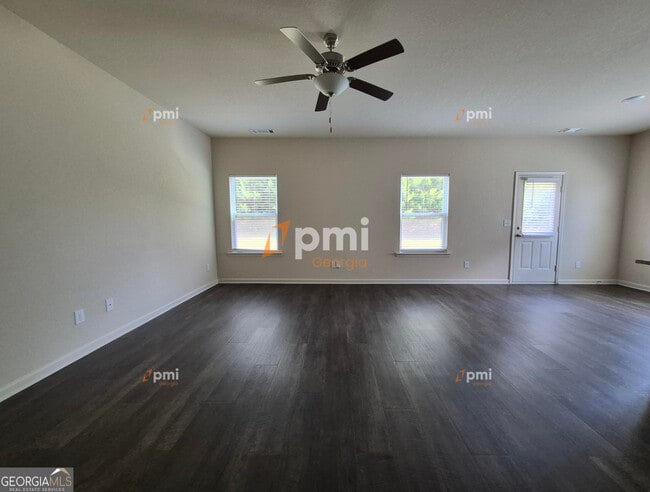 Building Photo - 115 Foley Dr