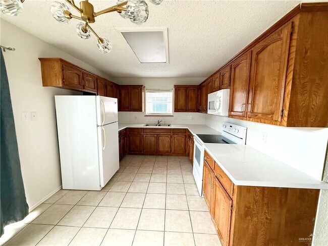 Foto del edificio - 7113 N 8th St
