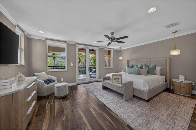 Foto del edificio - 1215 NE 1st St