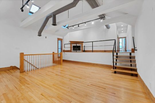 Foto del edificio - 3725 N Fremont St