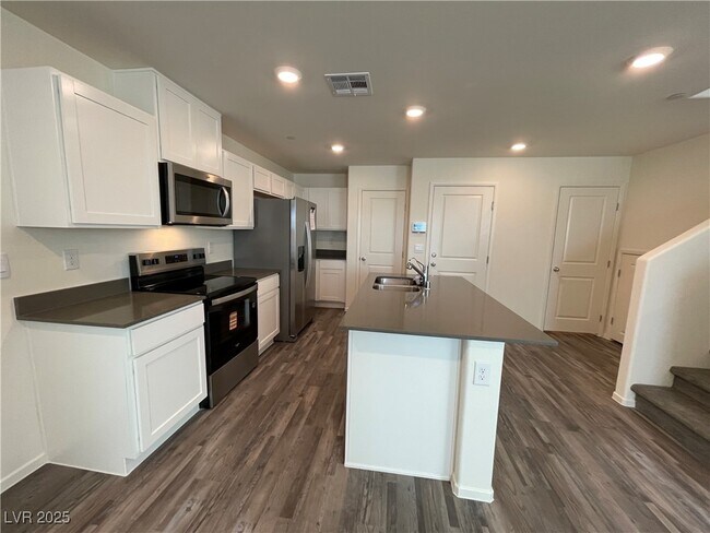 Foto del edificio - 4919 Olive Mesa Ave