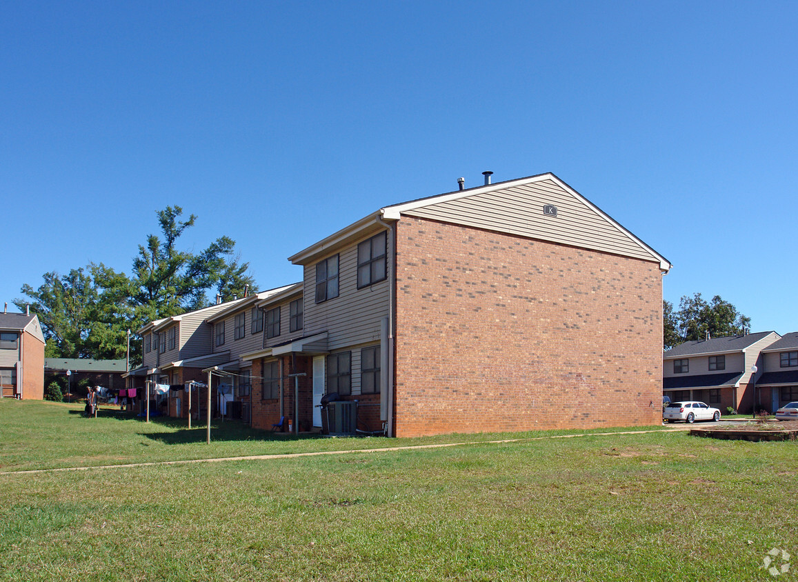Building Photo - Westview Homes