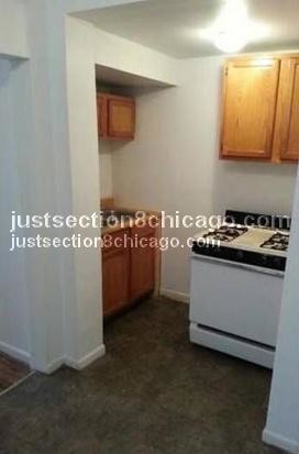 Primary Photo - 5032 W North Ave