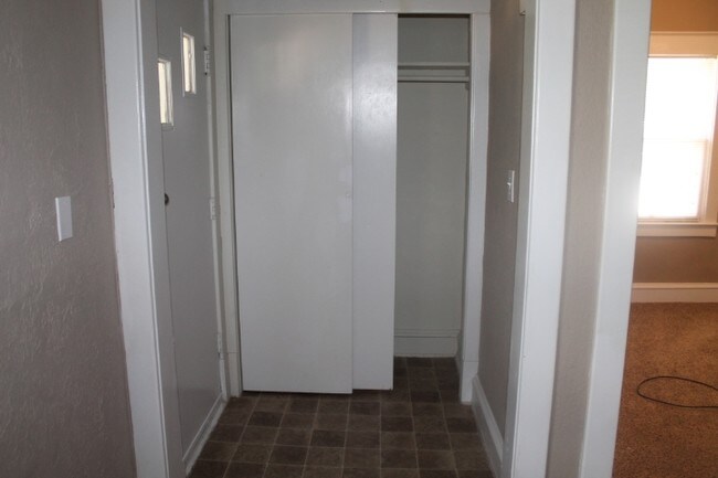 Foto del edificio - 2237 Quincy St