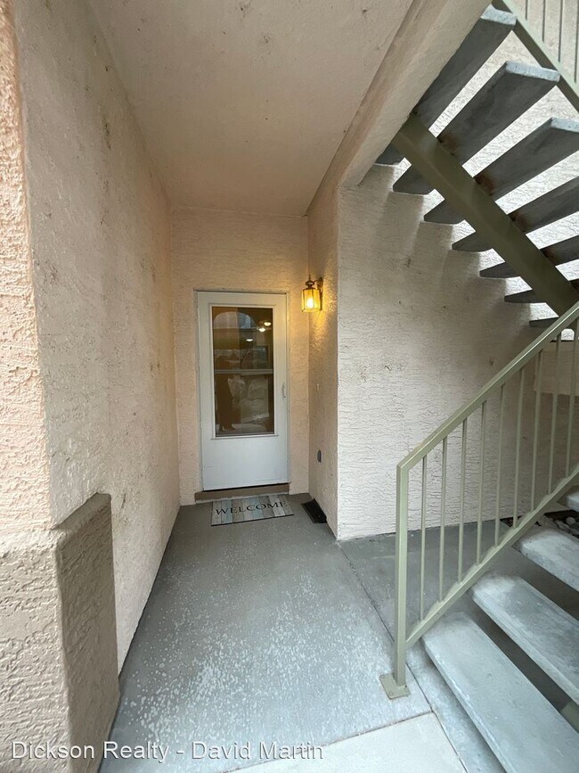 Building Photo - 2 br, 2 bath House - 6140 Ingleston Dr. Un...
