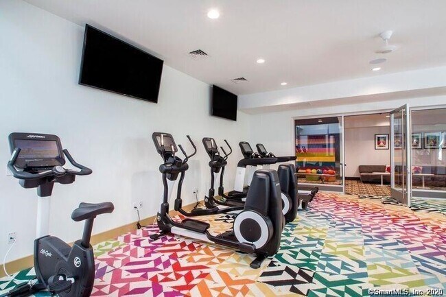 Foto del edificio - 1425 Bedford St