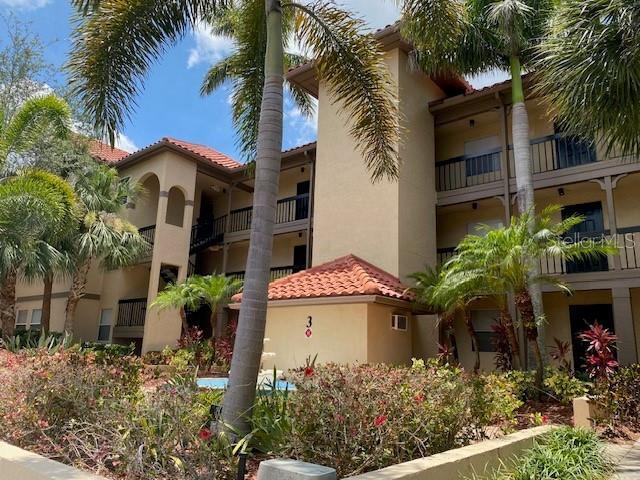 Foto principal - 2400 Feather Sound Dr